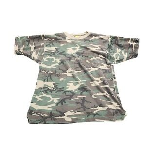 Sasquatch Shirt Mens 2XL Green Camo Pocket Tee Hunting Camouflage Crew Neck